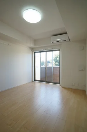 のマンスリーマンション・ウィークリーマンション「ラ　ラ　トマート　Ａ 102・洋室(No.1343636)」メイン画像