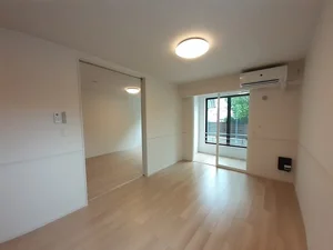 平田町駅（三重県）のマンスリーマンション・ウィークリーマンション「アークリヴェール新開 105・洋室(No.1343700)」メイン画像