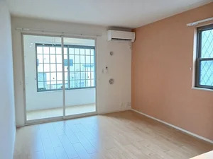 のマンスリーマンション・ウィークリーマンション「アル・ソラーレ 101・洋室(No.1343765)」メイン画像