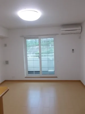 のマンスリーマンション・ウィークリーマンション「エアリー　コートⅠ 202・洋室(No.1343795)」メイン画像