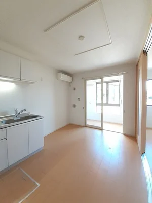 新潟県のマンスリーマンション・ウィークリーマンション「キャッスル　ビューⅡ 101・洋室(No.1343806)」メイン画像