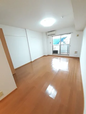 のマンスリーマンション・ウィークリーマンション「サン・スプリングメゾンＡ 101・洋室(No.1343883)」メイン画像