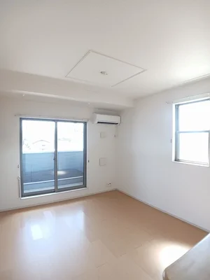 広島県のマンスリーマンション・ウィークリーマンション「アンソレイユＣ 201・洋室(No.1343897)」メイン画像