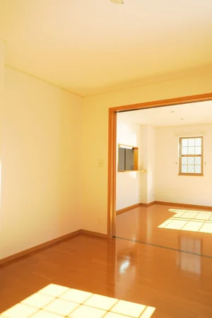 のマンスリーマンション・ウィークリーマンション「アマーレ花長 101・洋室(No.1344010)」メイン画像