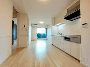 のマンスリーマンション・ウィークリーマンション「カルムロジェⅢ 203・洋室(No.1344202)」メイン画像