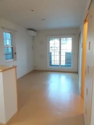 寺庄駅（滋賀県）のマンスリーマンション・ウィークリーマンション「ラッフィナ－トＡ 203・洋室(No.1344288)」メイン画像