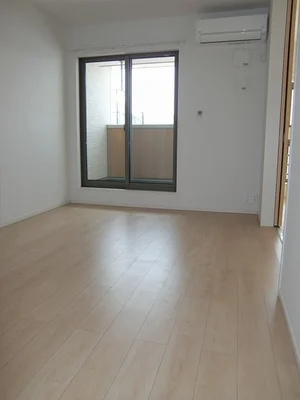 のマンスリーマンション・ウィークリーマンション「クオーレ　Ⅱ 203・洋室(No.1344297)」メイン画像