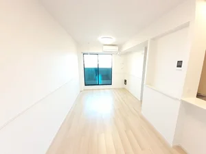 甲南駅（滋賀県）のマンスリーマンション・ウィークリーマンション「ラフィーネⅢ 203・洋室(No.1344298)」メイン画像