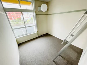 のマンスリーマンション・ウィークリーマンション「レオパレスキャッスル 303(No.1344376)」メイン画像