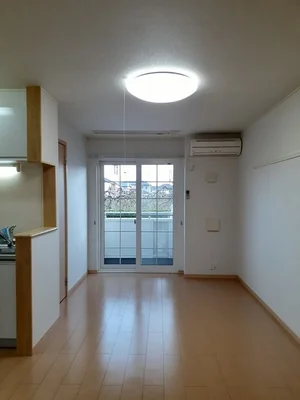 のマンスリーマンション・ウィークリーマンション「ヴェルドミールホンマⅢ 102・洋室(No.1344530)」メイン画像