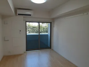 神奈川県のマンスリーマンション・ウィークリーマンション「カリエンアステールⅡ 103・洋室(No.1344650)」メイン画像