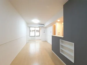 のマンスリーマンション・ウィークリーマンション「アパルトマンＳＨＯＧＯ 103・洋室(No.1344723)」メイン画像