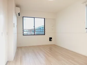 のマンスリーマンション・ウィークリーマンション「マルシェⅢ 203・洋室(No.1344744)」メイン画像