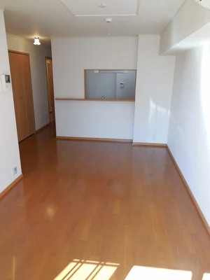 のマンスリーマンション・ウィークリーマンション「アンソレイエⅠ 102・洋室(No.1344751)」メイン画像