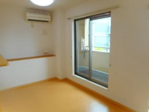 のマンスリーマンション・ウィークリーマンション「カーサ・プリーマ　Ⅱ 202・洋室(No.1344759)」メイン画像