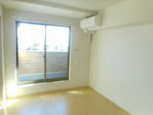 のマンスリーマンション・ウィークリーマンション「サンモリッツ 302・洋室(No.1344775)」メイン画像