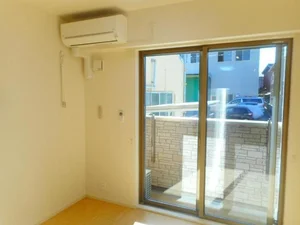 のマンスリーマンション・ウィークリーマンション「ミ・カーサ 102・洋室(No.1344776)」メイン画像