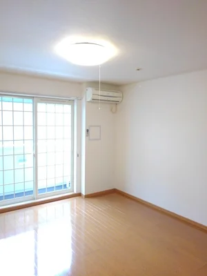 のマンスリーマンション・ウィークリーマンション「アイベルン　Ｃ棟 102・洋室(No.1344838)」メイン画像