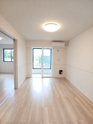 のマンスリーマンション・ウィークリーマンション「テライオ　村前 102・洋室(No.1344867)」メイン画像