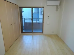 のマンスリーマンション・ウィークリーマンション「ラフィナット馬塚 204・洋室(No.1344888)」メイン画像