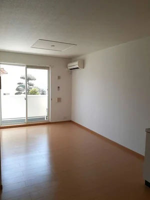 のマンスリーマンション・ウィークリーマンション「Ｔ’ｓ　ｓｑｕａｒｅ　雅 102・洋室(No.1344949)」メイン画像