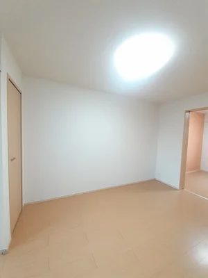 のマンスリーマンション・ウィークリーマンション「ティアモ・グロリオーサ　Ⅱ 102・洋室(No.1344966)」メイン画像