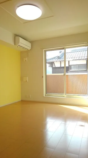 のマンスリーマンション・ウィークリーマンション「ハニーコッティ 203・洋室(No.1345003)」メイン画像