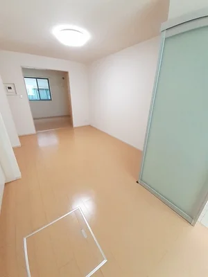 広島市佐伯区のマンスリーマンション・ウィークリーマンション「ラ　メール　隅の浜 102・洋室(No.1345005)」メイン画像