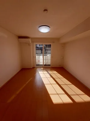 のマンスリーマンション・ウィークリーマンション「フラワー・ヤス 103・洋室(No.1345103)」メイン画像