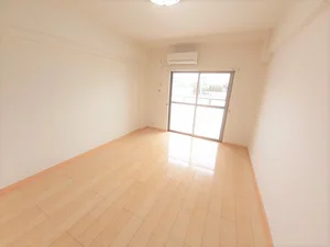 唐津市のマンスリーマンション・ウィークリーマンション「ルイシャトレ鏡 207・洋室(No.1345225)」メイン画像