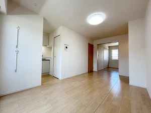 のマンスリーマンション・ウィークリーマンション「サニーガーデンⅢ 203・洋室(No.1345246)」メイン画像