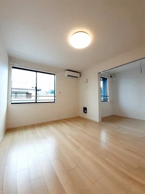 のマンスリーマンション・ウィークリーマンション「ソル　エト　ルーナ 202・洋室(No.1345386)」メイン画像