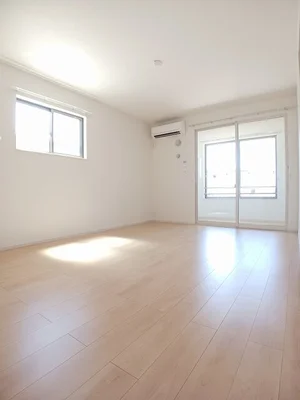 香川県のマンスリーマンション・ウィークリーマンション「ルーベル金蔵寺ⅢＢ 105・洋室(No.1345423)」メイン画像