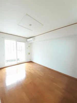 のマンスリーマンション・ウィークリーマンション「ラルジュグリーンＣ 101・洋室(No.1345458)」メイン画像