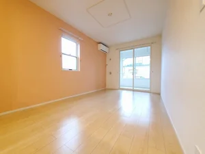 のマンスリーマンション・ウィークリーマンション「メゾン　ヴァリェ　広瀬Ⅰ 103・洋室(No.1345525)」メイン画像