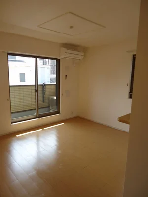 のマンスリーマンション・ウィークリーマンション「サニー　レジデンス　Ⅱ 201・洋室(No.1345564)」メイン画像