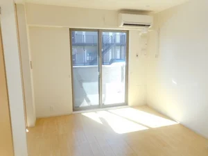 のマンスリーマンション・ウィークリーマンション「メゾンアルモニー 103・洋室(No.1345569)」メイン画像