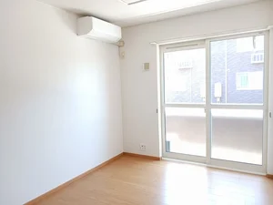 のマンスリーマンション・ウィークリーマンション「ベル　シャトーⅠ 102・洋室(No.1345821)」メイン画像