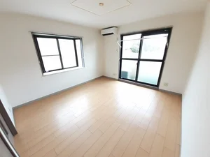 のマンスリーマンション・ウィークリーマンション「ラフィネ天久保Ｂ 201・洋室(No.1345889)」メイン画像