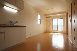 のマンスリーマンション・ウィークリーマンション「リガヤ　Ⅰ 202・洋室(No.1345898)」メイン画像