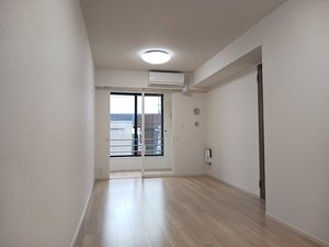 のマンスリーマンション・ウィークリーマンション「ティンカーベル 104・洋室(No.1345963)」メイン画像