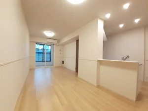 熊谷市のマンスリーマンション・ウィークリーマンション「カーサエスクランⅢ 102・洋室(No.1346004)」メイン画像