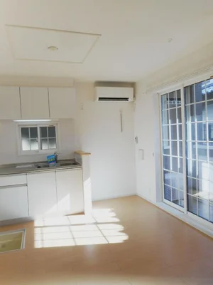 のマンスリーマンション・ウィークリーマンション「Ｃｕｒｒｅｎｔ・ｂｅｌｌｅ 101・洋室(No.1346031)」メイン画像