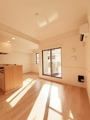 のマンスリーマンション・ウィークリーマンション「ビサイドサラン 202・洋室(No.1346268)」メイン画像