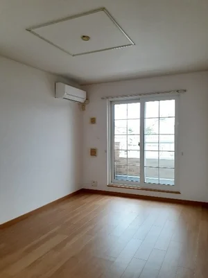 のマンスリーマンション・ウィークリーマンション「ポム・ド・テール 201・洋室(No.1346305)」メイン画像