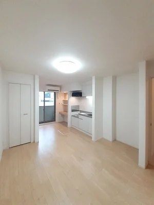 のマンスリーマンション・ウィークリーマンション「アヴォンリー西町 103・洋室(No.1346315)」メイン画像