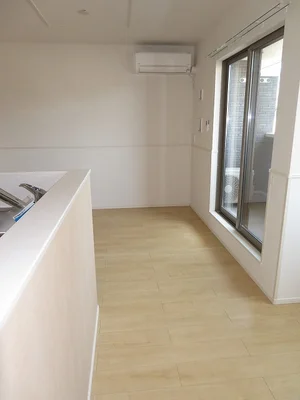 愛媛県立医療技術大学周辺のマンスリーマンション・ウィークリーマンション「カーサ・カメリア松山インターⅢ 203・洋室(No.1346316)」メイン画像