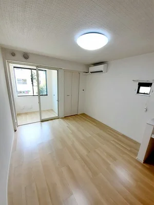 のマンスリーマンション・ウィークリーマンション「宮ノ丸トウロデン・２ 102・洋室(No.1346336)」メイン画像