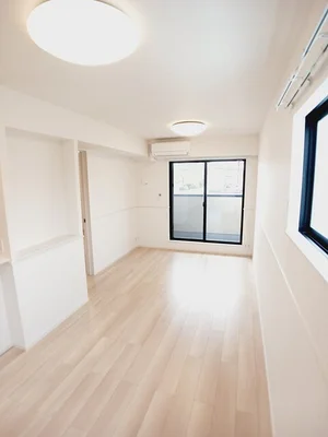 のマンスリーマンション・ウィークリーマンション「Ｌｕｎａ＆Ｌａ（ルナアンドラ） 201・洋室(No.1346344)」メイン画像