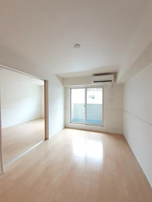 のマンスリーマンション・ウィークリーマンション「アルコバレーノ　Ａ 202・洋室(No.1346385)」メイン画像